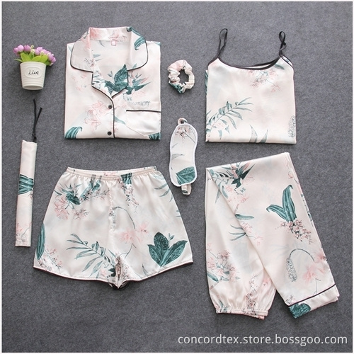 Cotton fannel solid pajamas for comfy women wear